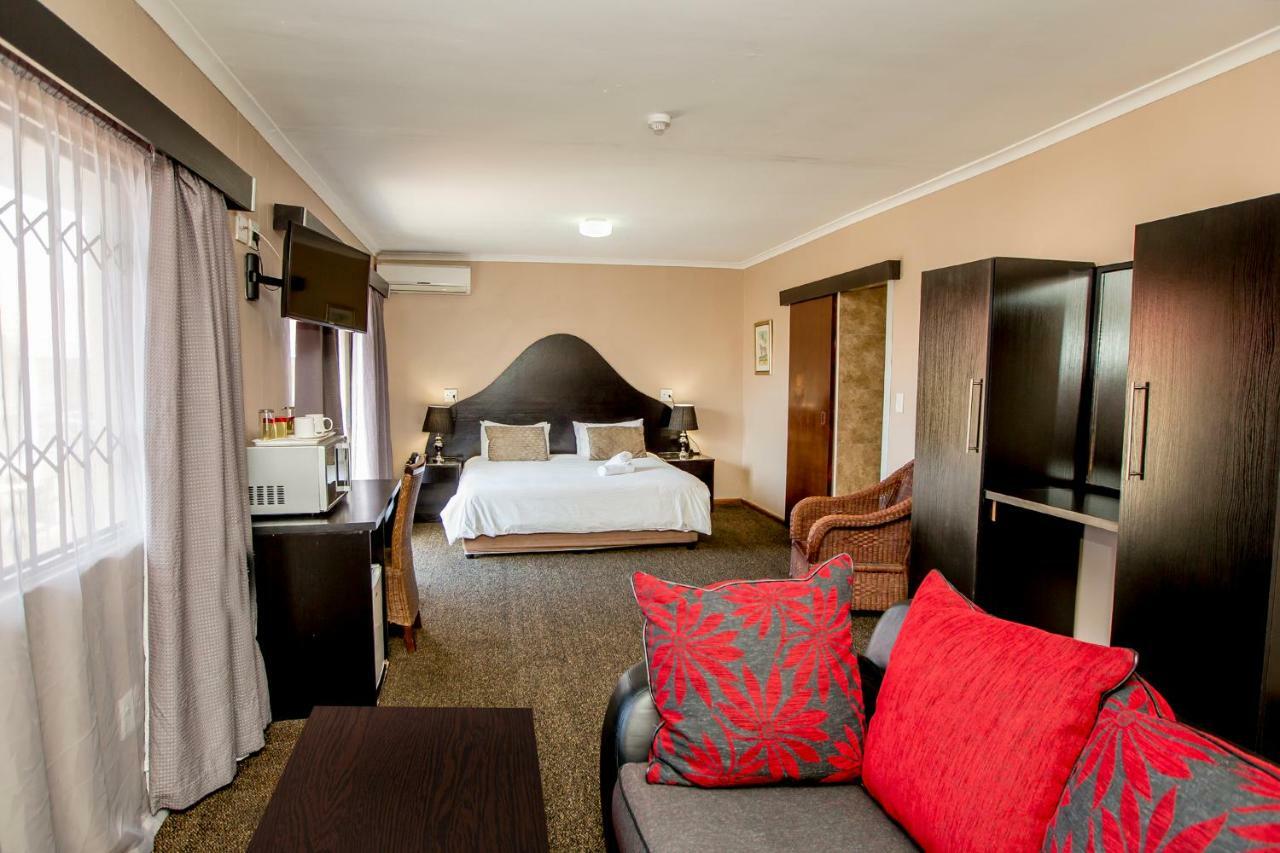 Oria Guest House เคปทาวน์ ภายนอก รูปภาพ